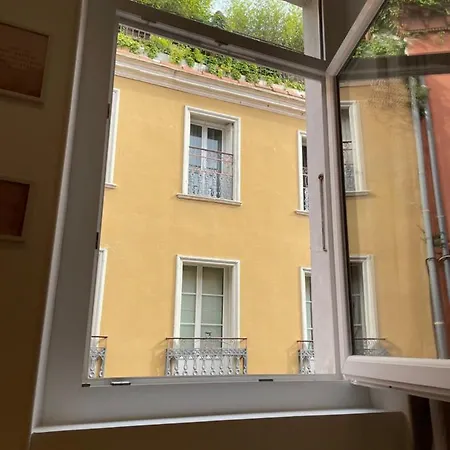 La Du Castillet Перпиньан
